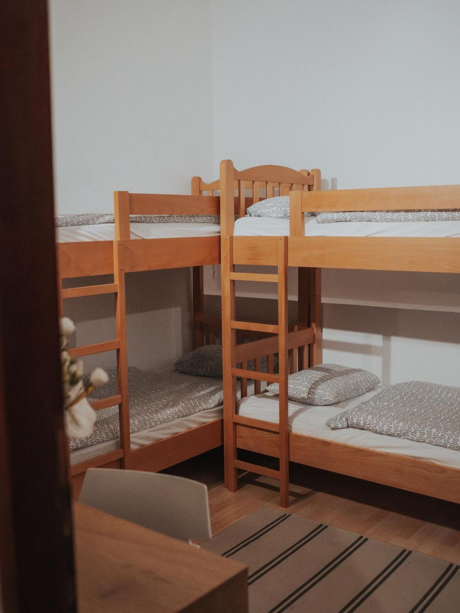 Hostel Scardona Скрадин Экстерьер фото